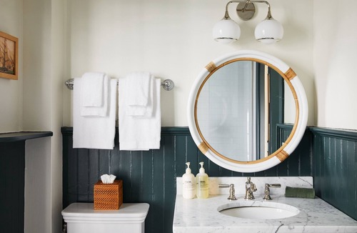 Nantucket Town Hotel | Faraway Nantucket