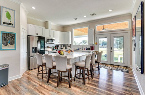 Needville House | Farm Animals On-Site: Needville Ranch Getaway!