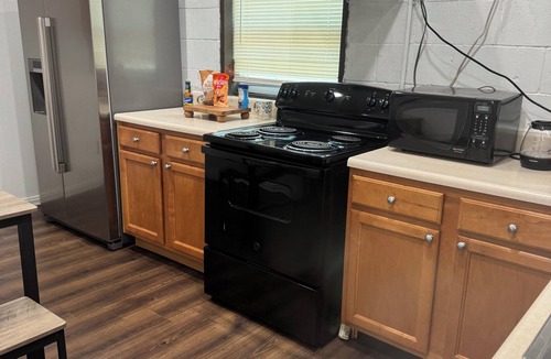 Canton Apartment | Farm apartment close to canton