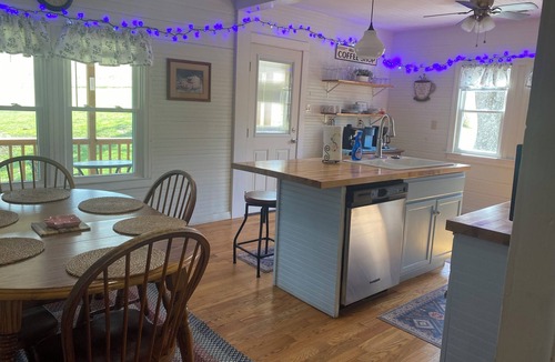Mount Airy Other | Farm house at the Peach Orchard in Mtns - Pet Friendly