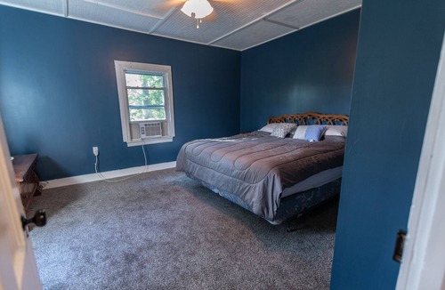 Cook Station Other | Farm House on the Meramec River and 160 Acres