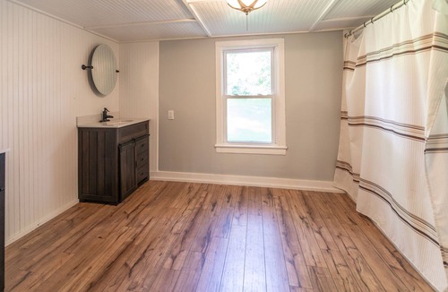 Cook Station Other | Farm House on the Meramec River and 160 Acres