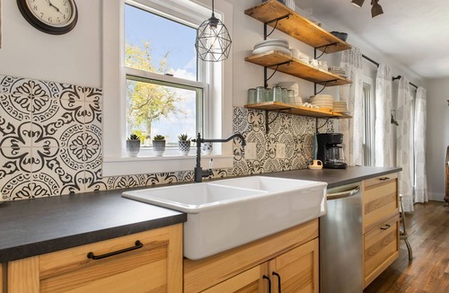 Hudsonville House | Farm House