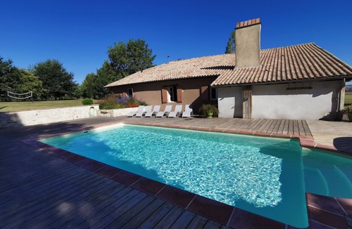 Meilhan-sur-Garonne Cottage | FARM RESTORED TRADITIONAL FRAMEWORK AND EXCEPTIONAL VIEW