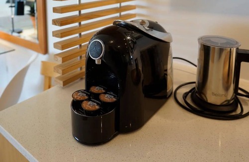 Pyalong Apartment | Farm stay accomodation