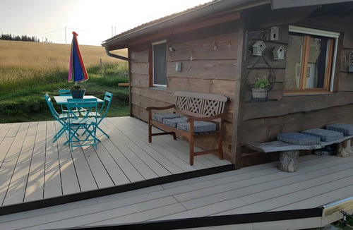 Mazan-l'Abbaye Ski Chalet | Farm Stay Chalet for Rent in the Mountains