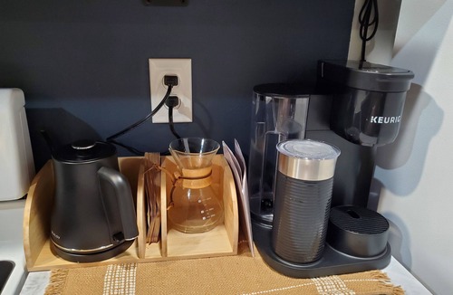 Kossuth Apartment | Farm Stay -Hideaway Haven Farm