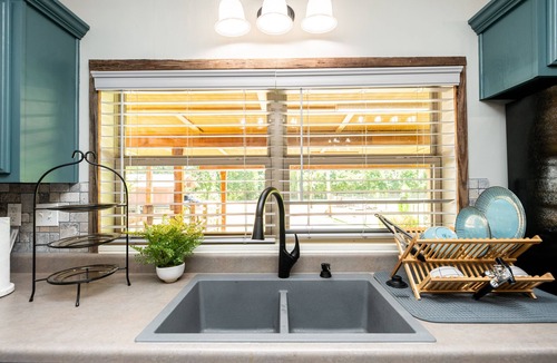 Lakeland Other | FarmCharm getaway outside Memphis - Nearby winery