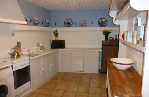 Sainte-Gemme-la-Plaine Other | Farmhouse 11 people with 10m private pool
