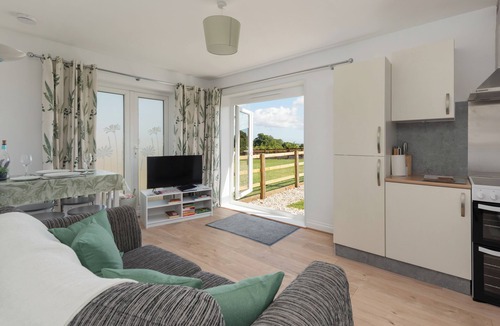 Marshborough Ski Chalet | Farmhouse Annexe with Paddock Views