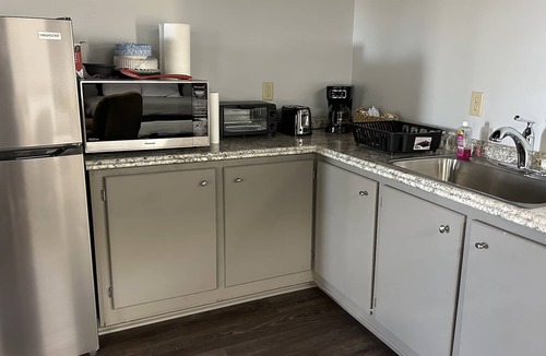 Yellville Other | Farmhouse Apartment