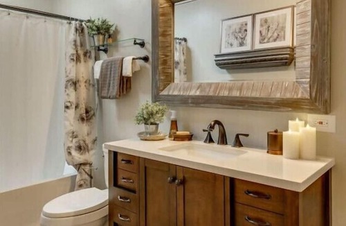 Loomis House | “Farmhouse Bungalow” Tranquil Countryside Getaway