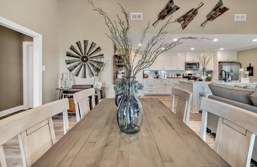 Waco House | Farmhouse Charm - Waco/Magnolia/Baylor