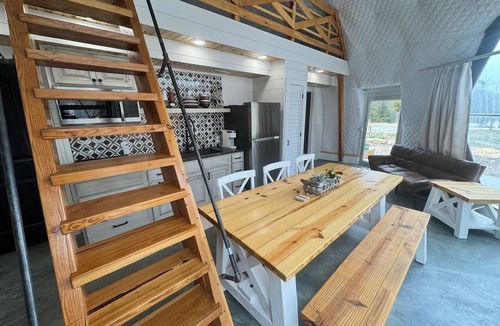 Ashland House | Farmhouse Dome | 2 Bed, 1 Bath