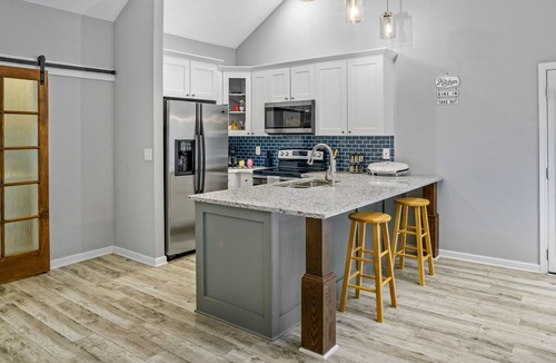 Dallas House | Farmhouse Getaway!