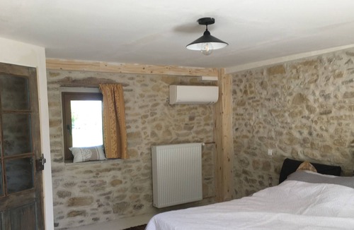 Rousson Other | Farmhouse in a private stable