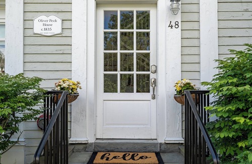 Lenox Apartment | Farmhouse-Loft -48 Main Street, Lenox, MA