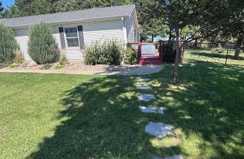 Dallas Center House | Farmhouse Oasis