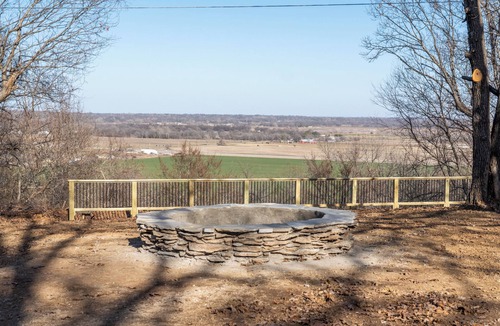 Bixby Other | Farmhouse on 160 Acres | Stocked Lakes | Firepit | Trails | 30 minutes to Tulsa