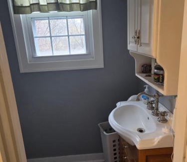 West Chicago House | Farmhouse on the Lake