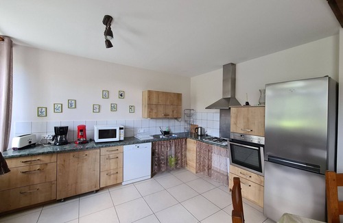 Chailly-en-Gatinais Cottage | Farmhouse Retreat in Scenic Gâtinais - Spacious, Accessible & Eco-Friendly