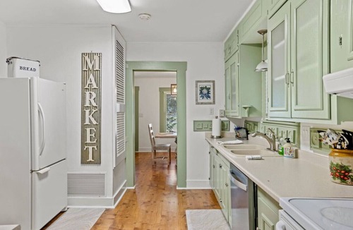 Fredericksburg House | Farmhouse Retreat - Fredericksburg, TX