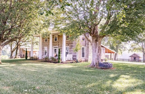 Columbia House | Farmhouse Retreat for 10 Pond, Fire Pit & 31 Acres to Explore