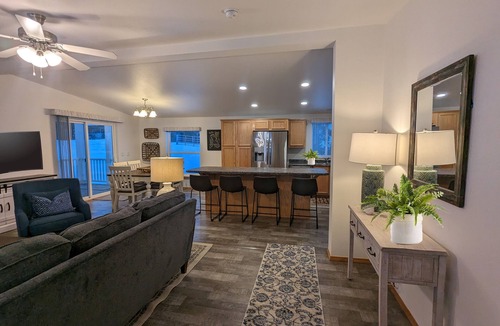 Hunters House | Farmhouse Retreat