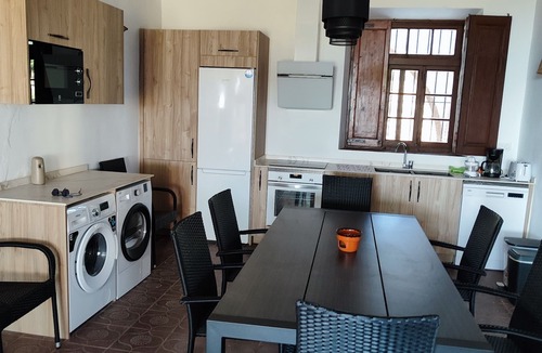 Alcanar Other | Farmhouse with big swimming pool and tennis.
