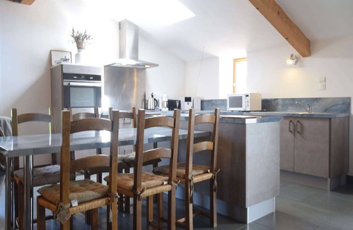 Mirabel Cottage | Farmside Cottage in Mirabel