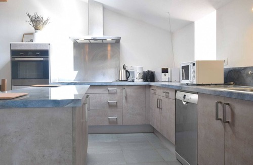Mirabel Cottage | Farmside Cottage in Mirabel