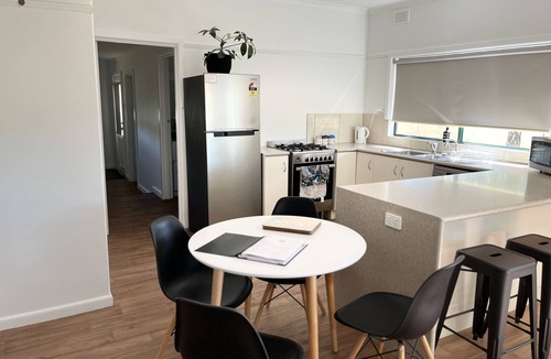 Boho South Other | Farmstay Cottage on the Strathbogie Tablelands.