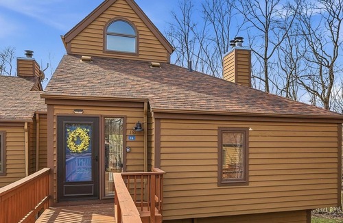 The Galena Territory House | Farmstead Tee & Ski - Resort Core location, Fireplaces, Dog Friendly