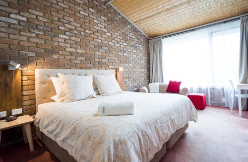 Morwell Hotel | Farnham Court