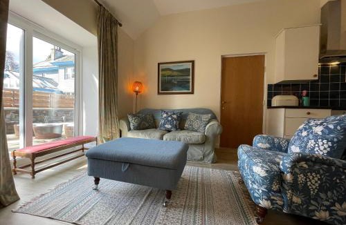 Inverarnie House | Farr Out