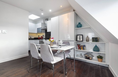 Finsbury Apartment | Farringdon/St Pancras penthouse
