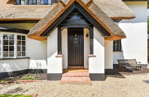 West Wittering House | Farthings - large cottage with pool