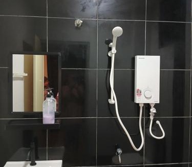 Kampung Jelatang House | Fary Inn Alor Gajah Melaka - Mslim Only