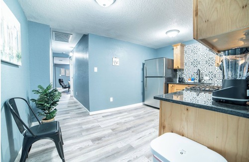 Near East Side Cottage | Fascinating 2br/1ba Near Festive DT and Riverwalk