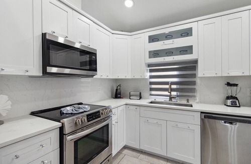 Eagle Pointe South House | Fascinating private pool and game-room, near Disney!