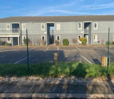 La Celle-sous-Gouzon Hotel | Fast hôtel Troyes