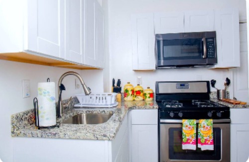 Downtown Baltimore House | Fast Wifi & Disinfected! Perfect for remote work!