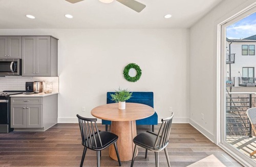 East Atlanta House | Fast Wifi|Downtown EAV| EAV Retreat