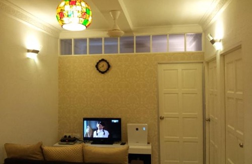 Kampung Rambutan Apartment | Fastbook Bendera Home 8 & 10pax