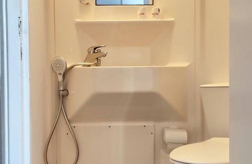 Laval Hotel | Fasthotel Laval