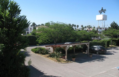 Baillargues Hotel | Fasthotel Montpellier Baillargues