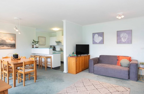 Mollymook Beach Apartment | Fathoms 9 in Mollymook