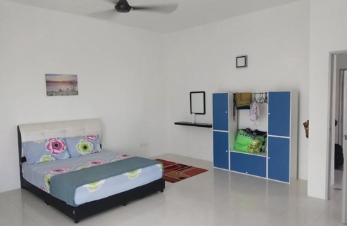 Hutan Kampung House | Fathullah's Homestay