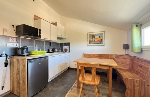 Bonnefoy-Roseraie-Gramont Apartment | Faubourg - Air-conditioned Studio near the city center!
