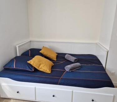 Orleans Apartment | Faubourg des voyageurs 5 - Studio climatisé 2 personnes - proche axe autoroute